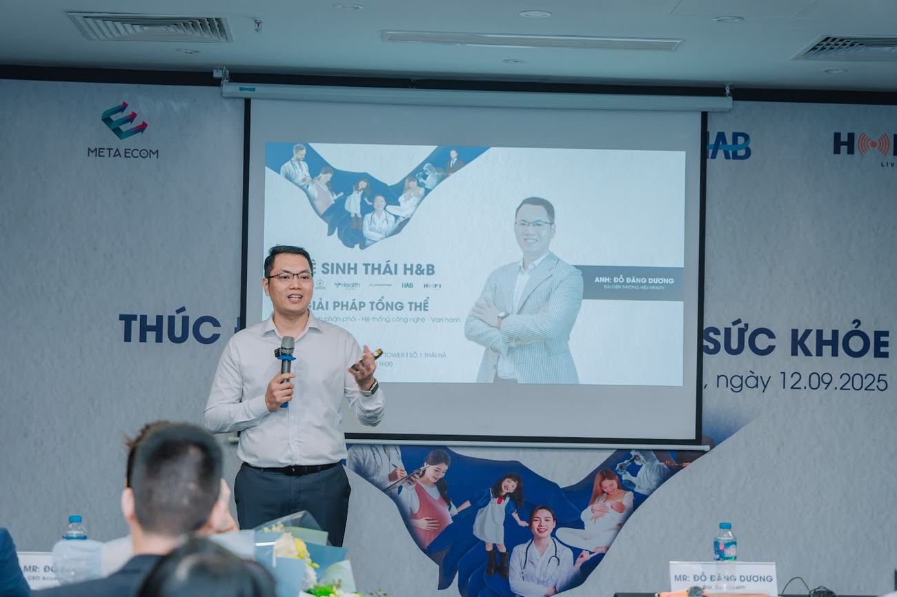 Đỗ Đăng Dương chia sẻ tại một sự kiện ngành sức khoẻ